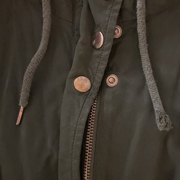Olive Green Forever 21 Jacket - Picture 6 of 6